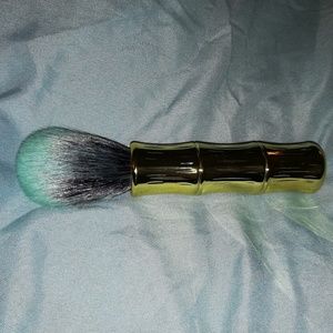 Benefit Cosmetics Hoola Bronzing/Contouring Brush